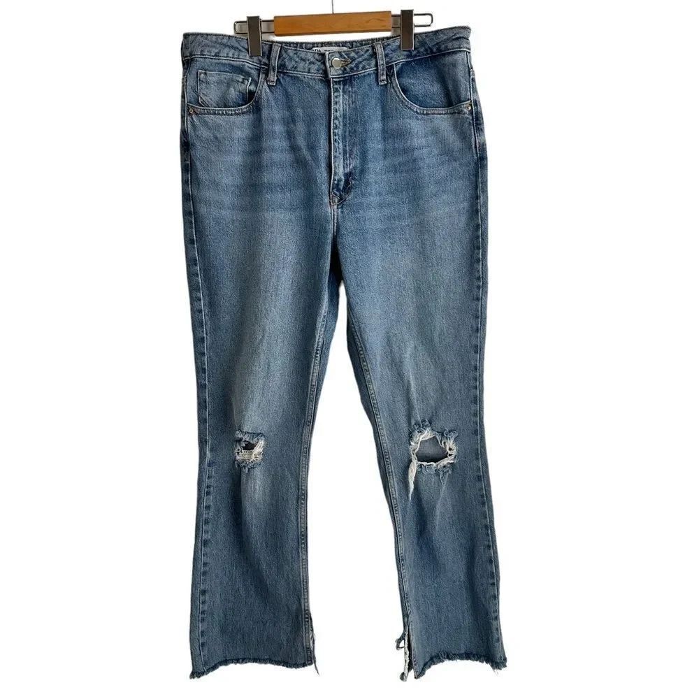 Zara High Rise Straight Leg Split Seam Distressed Light Wash Jeans Size 12